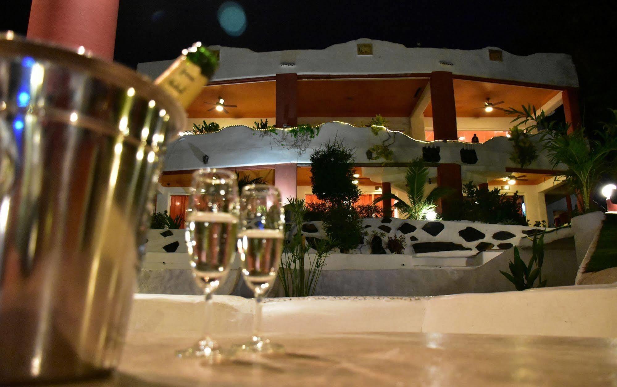 Mirabel Club Resort Jomtien Beach Exterior photo